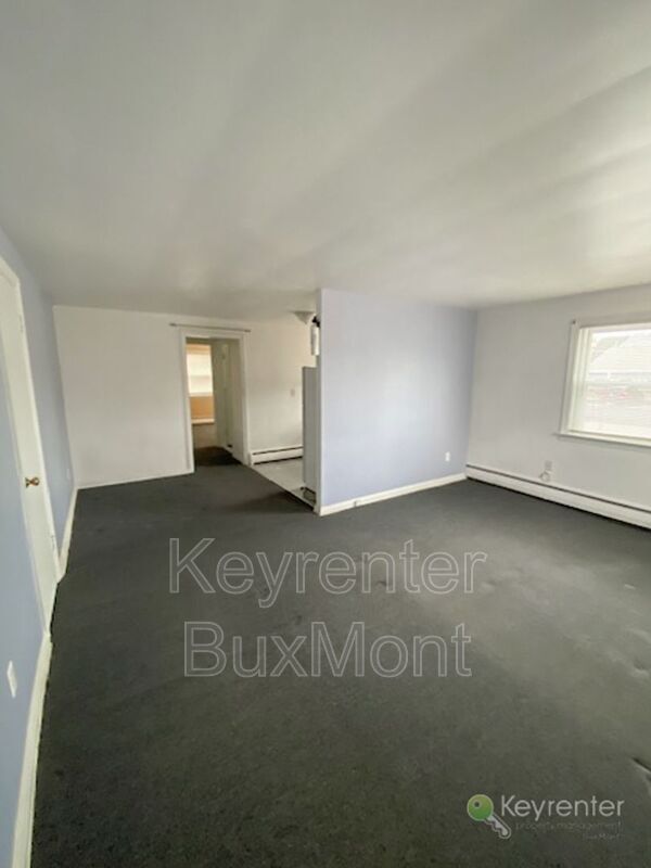 201 Blunston Ave Unit Apartment A, Collingdale, PA 19023 Condo for