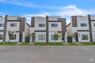 Building Photo - 8218 Casa Verde Rd
