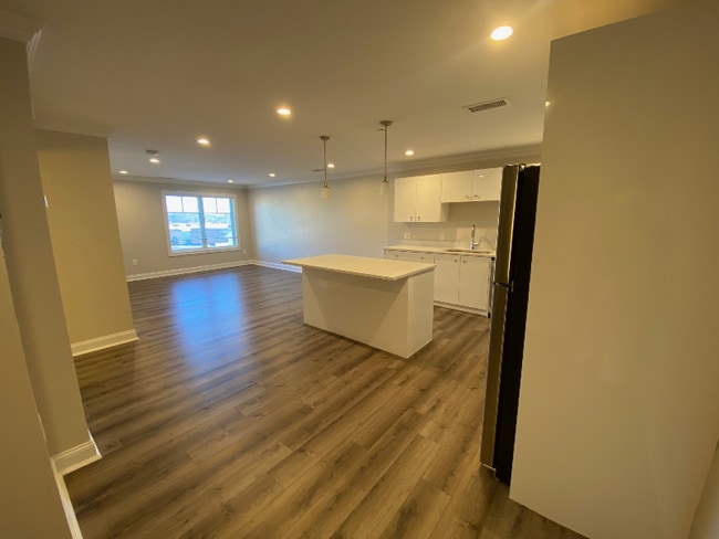 Photo - 918 Providence Hwy Apartment