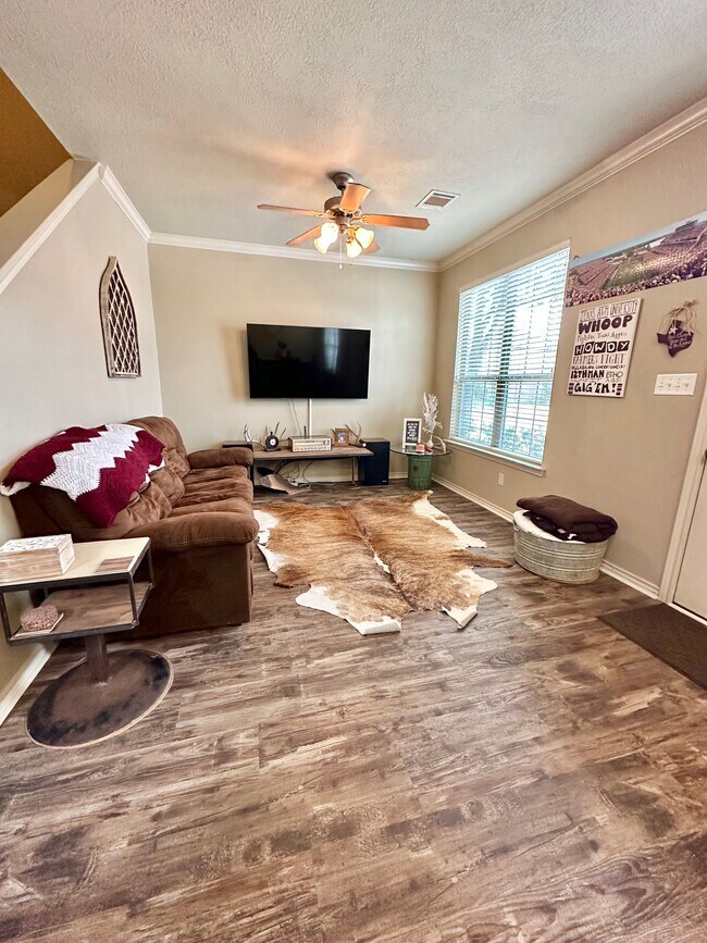 144 Forest Dr, College Station, TX 77840 Townhome Rentals in College