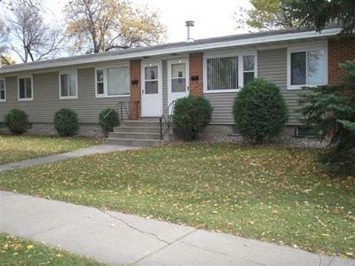 Primary Photo - 824 18th Ave S