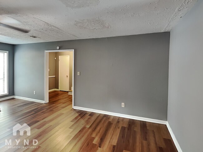 Foto del edificio - 2340 Beaver Ruin Rd