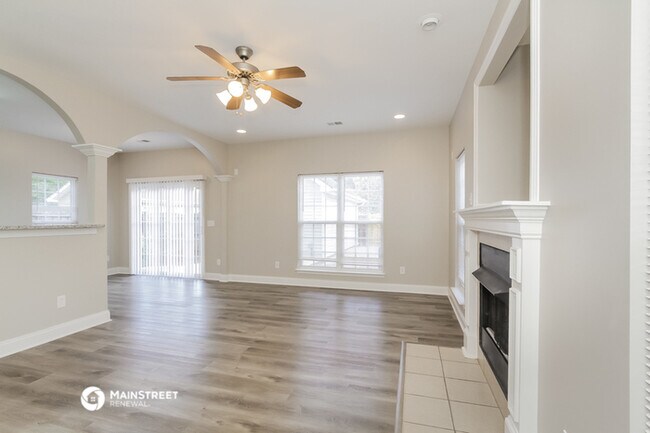 Foto del edificio - 13110 Meadowmere Rd