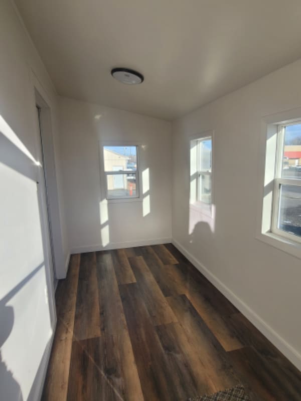 Building Photo - 308 Moore Ln