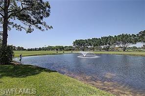 Foto del edificio - 7430 Lake Breeze Dr