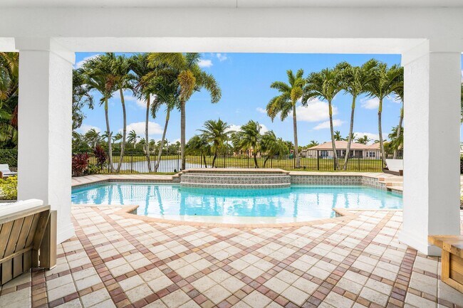 Foto del edificio - 11695 Sunrise View Ln