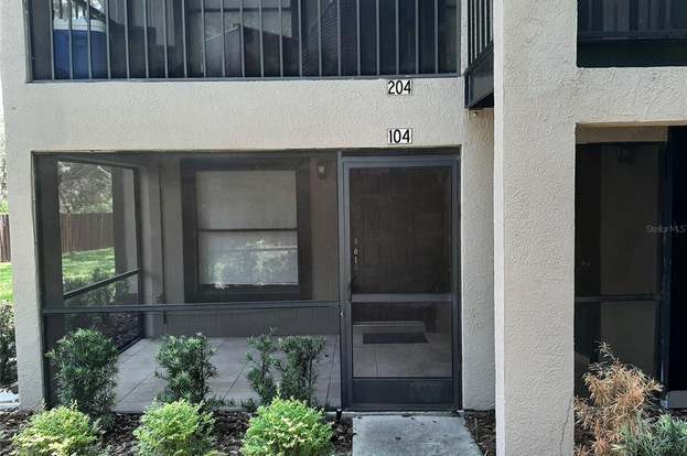 Foto principal - 14739 Norwood Oaks Dr