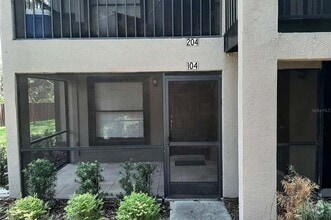 Building Photo - 14739 Norwood Oaks Dr