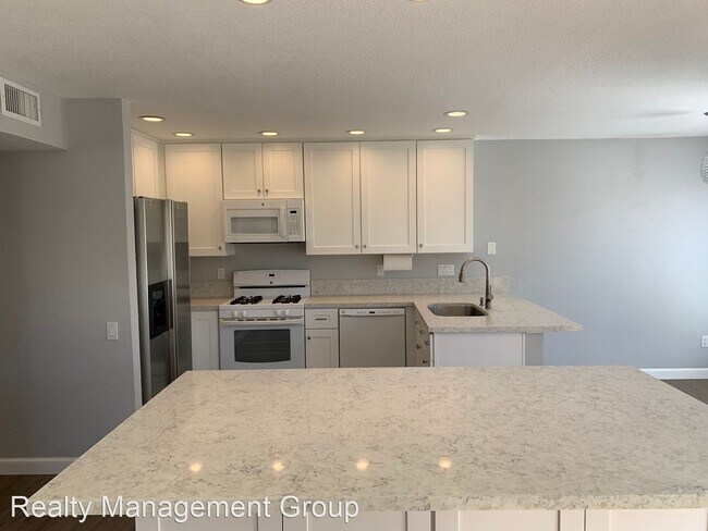 Building Photo - 3 br, 3 bath House - 1493 East Lexington U...