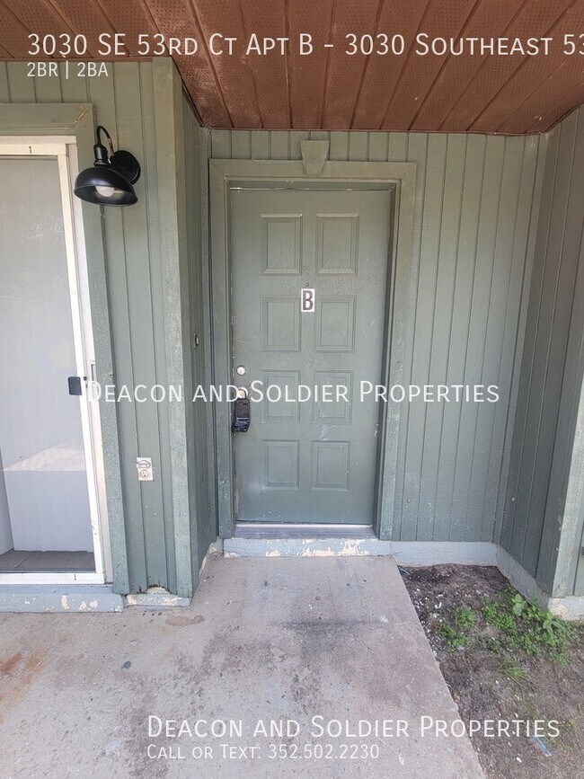 Building Photo - 3030 SE 53rd Ct