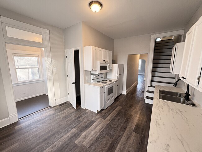 Foto del edificio - 109 S 13th St