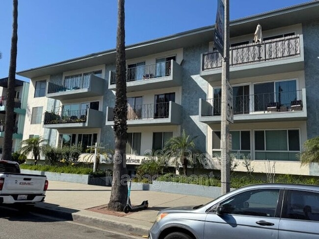 Building Photo - 1139 E OCEAN Blvd