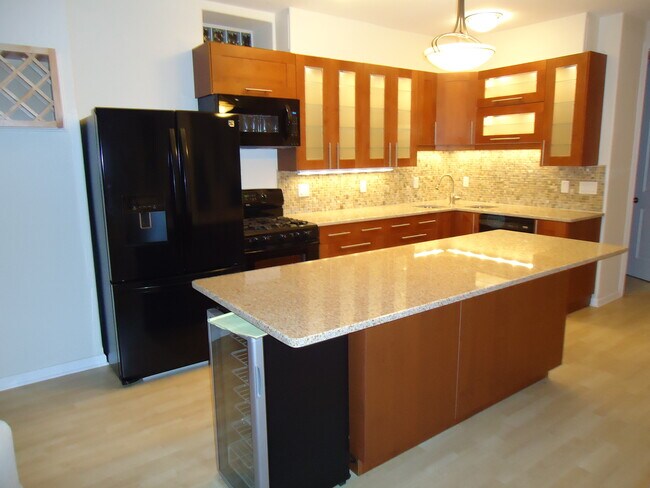 Foto del edificio - 4333 Beard Ave S