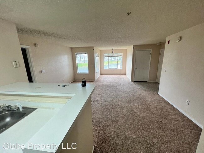 Building Photo - 2 br, 2 bath House - 4105 Tropical Isle Bl...