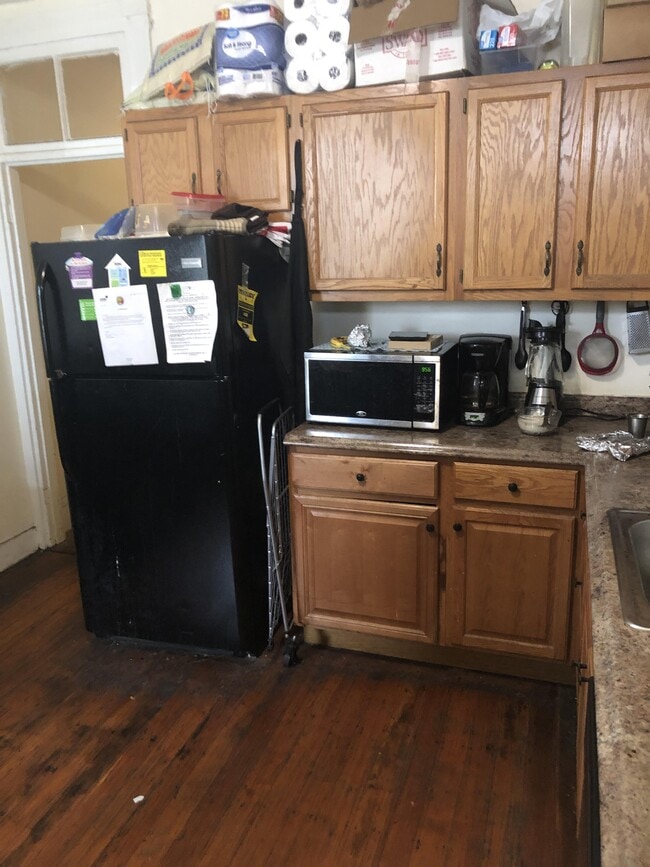 Foto del edificio - 121 Hillside St