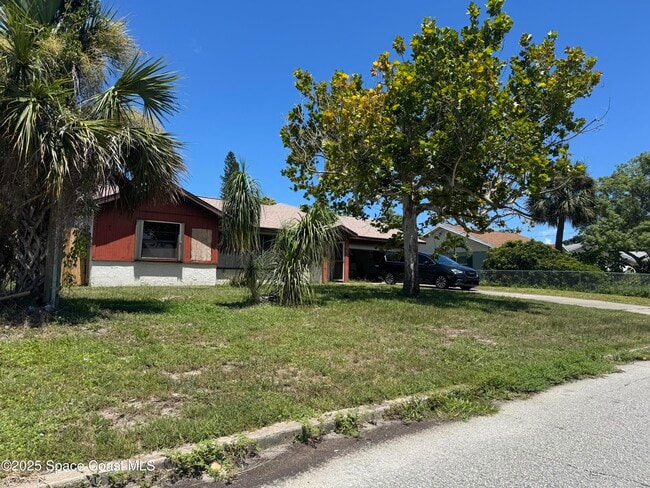 Building Photo - 496 Poinciana Dr