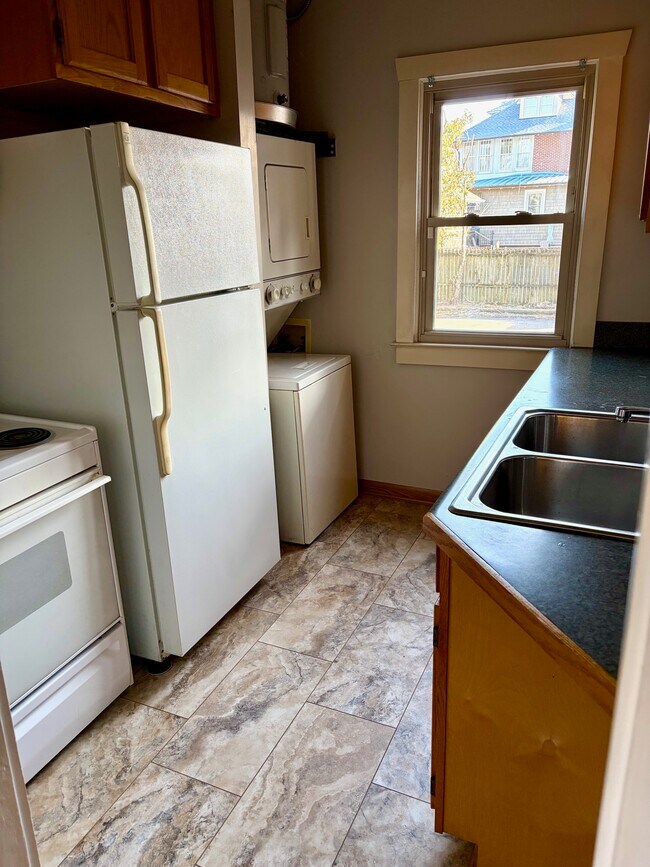 Foto del edificio - 125 E 39th St