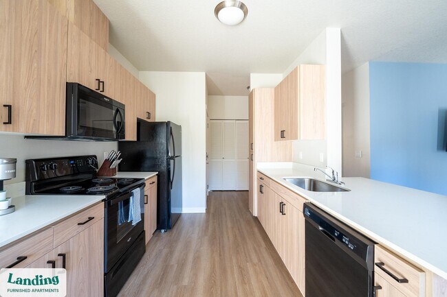 Building Photo - 201 Leroy Ave