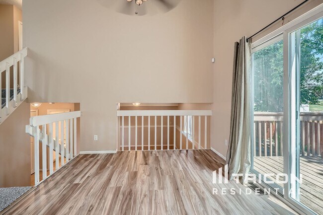 Foto del edificio - 4650 Dooley Way