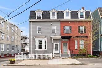 Building Photo - 397 K St