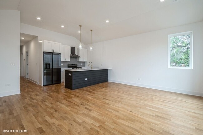 Foto del edificio - 3713 S Giles Ave