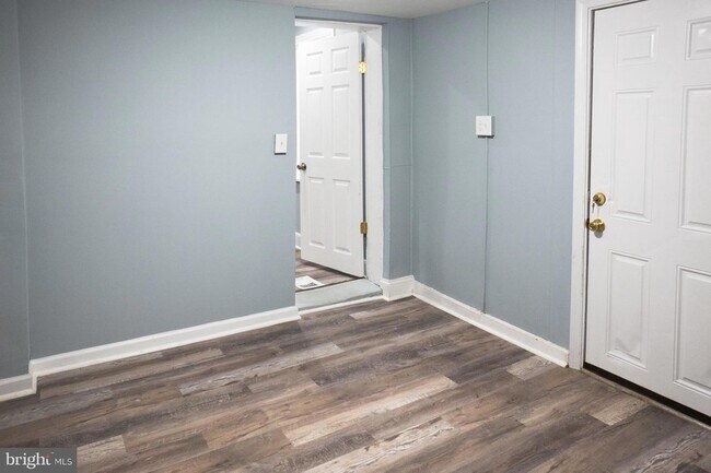 Building Photo - 937 Kirkwood St