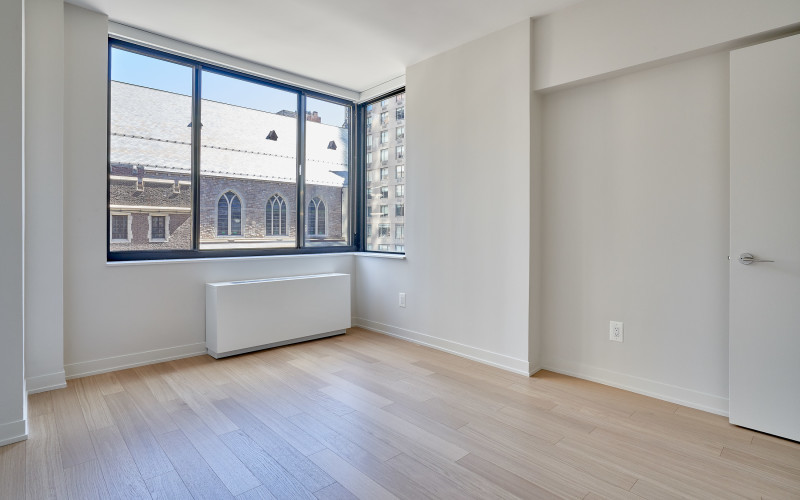 Primary Photo - 405 W 59th St