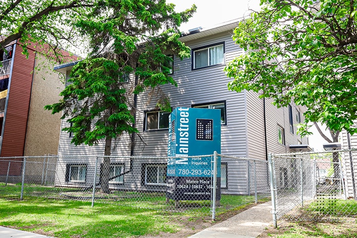 Primary Photo - Mateo Place