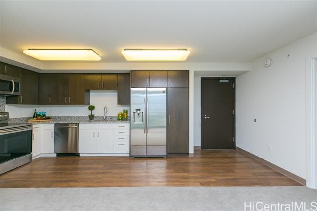Building Photo - 988 Halekauwila St