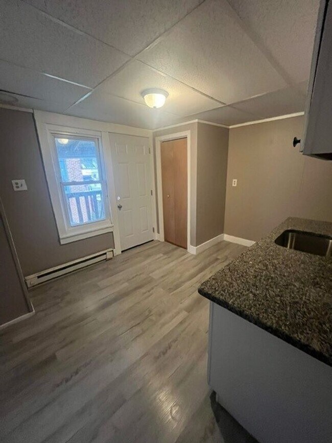 Foto del edificio - 208 W Patterson St