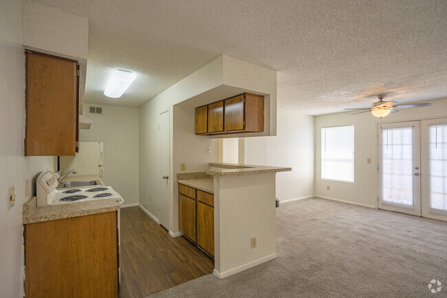 1HAB - 1BA - 660 Ft² - Cimarron Trails Apts.