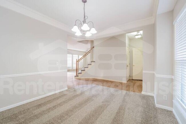 Building Photo - 4 Bedroom / 2.5 Bath Home In Gardner KS......