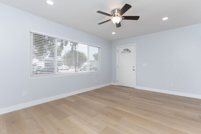 Foto del edificio - 3168-3170 Mandan Way