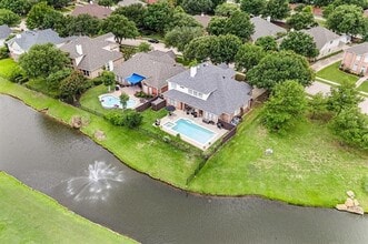 Building Photo - 1509 Briar Meadow Dr