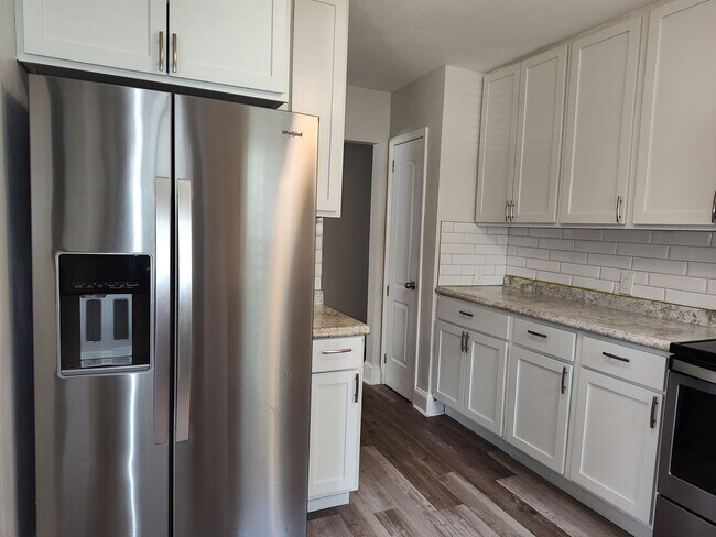 Foto del edificio - Move-in ready Ranch Style Home Located in ...