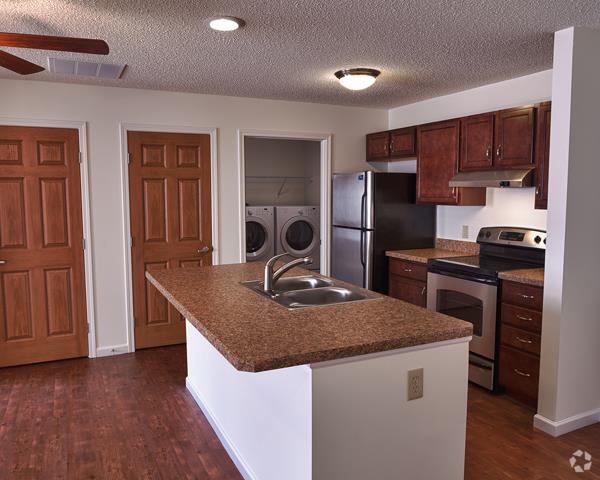 Kitchen - The Residences at Washington Street