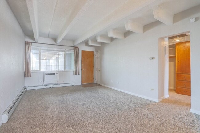Building Photo - 50 N Clarkson St