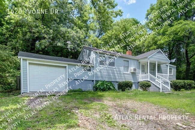 Building Photo - 1620 Yvonne Dr