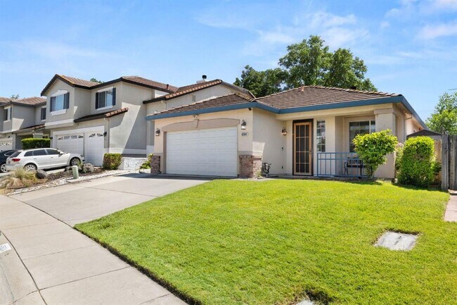 Foto del edificio - Adorable 3 bedroom 2 bath home