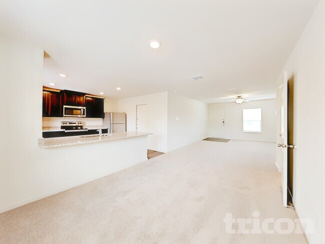 Foto del edificio - 11750 Davalos Ln