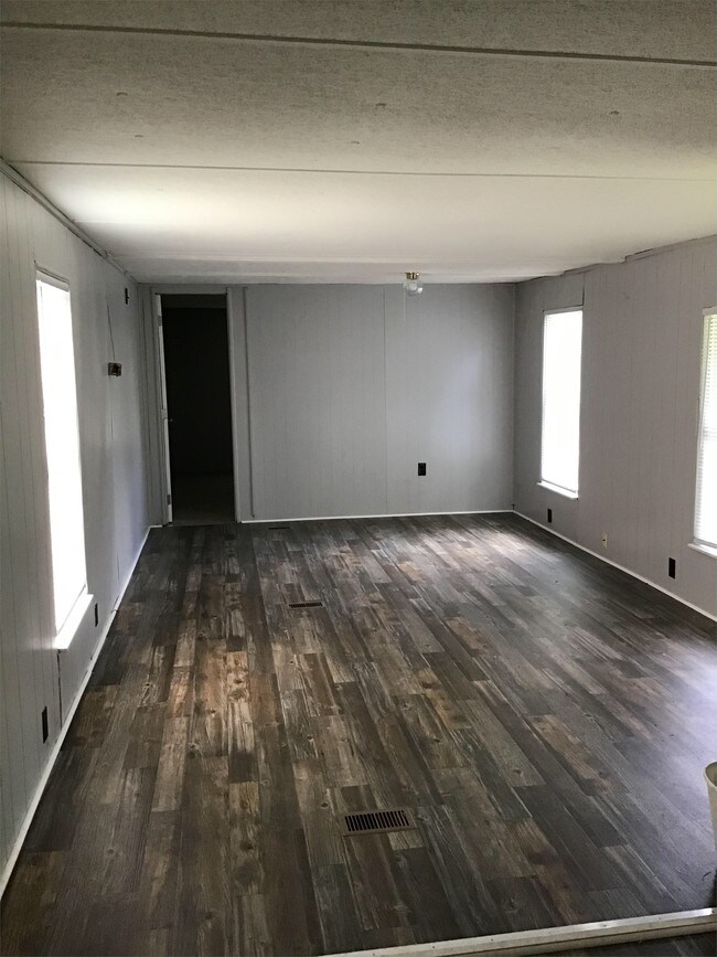 Building Photo - 1316 Coogler Rd