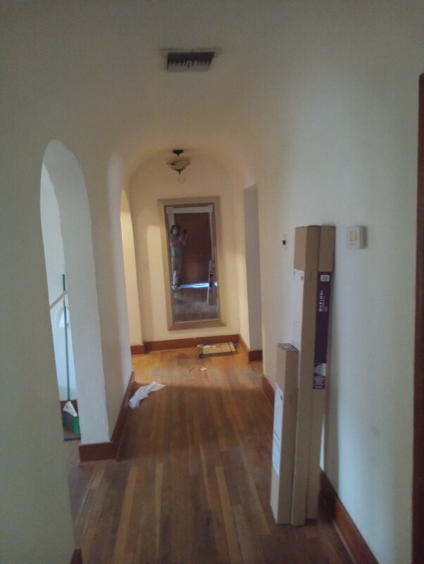 Foto del edificio - 433 E 23rd St