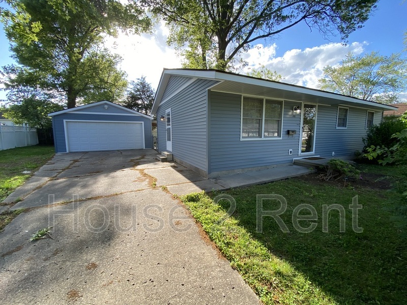 Primary Photo - 410 S Aikman St
