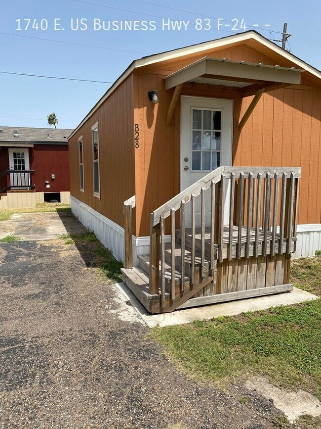 Foto del edificio - 1740 W Business Hwy 83