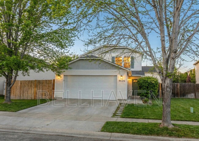 Building Photo - 9626 W Rustica Dr