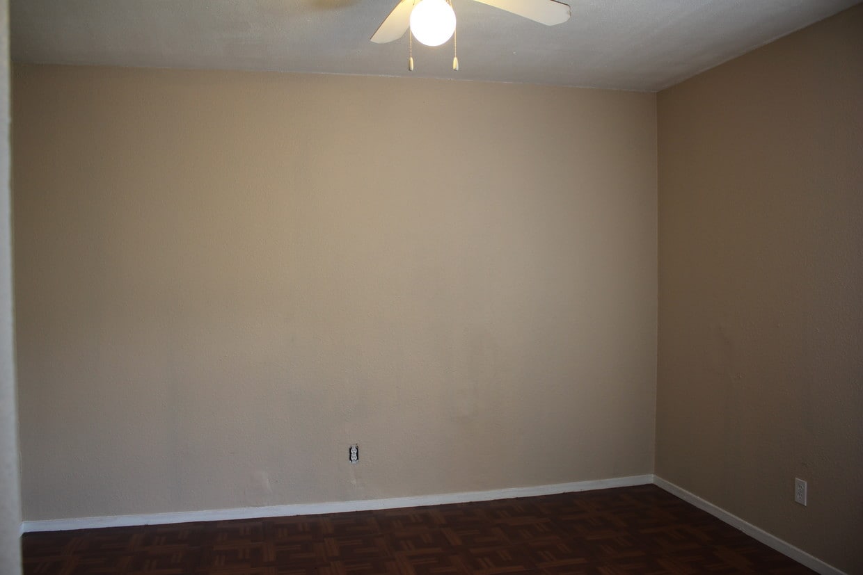 Building Photo - 1509 Trigg Ln