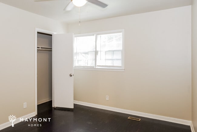 Building Photo - 3054 Boswell Dr NW
