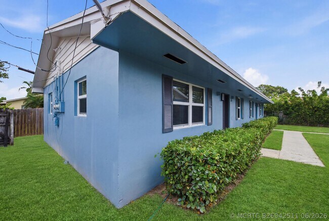 Foto del edificio - 355 Wickline Blvd