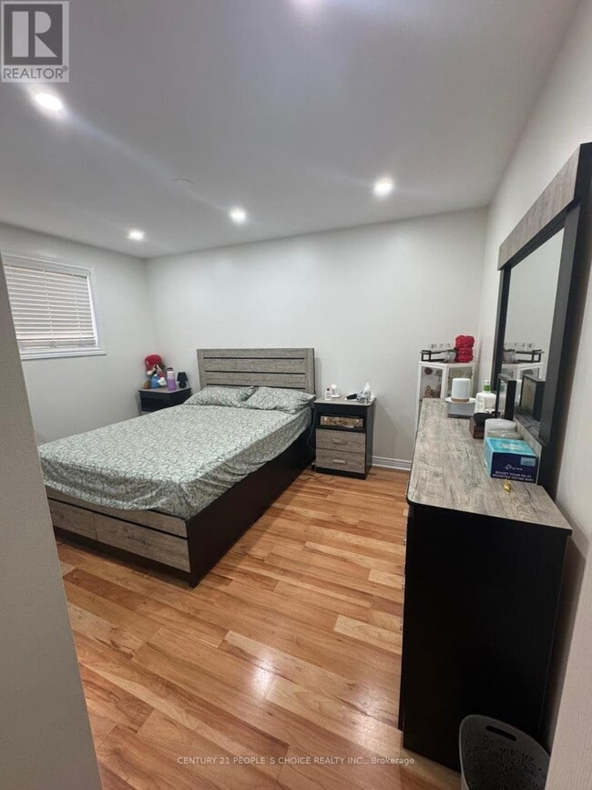 Building Photo - 50 Dreyer Dr E