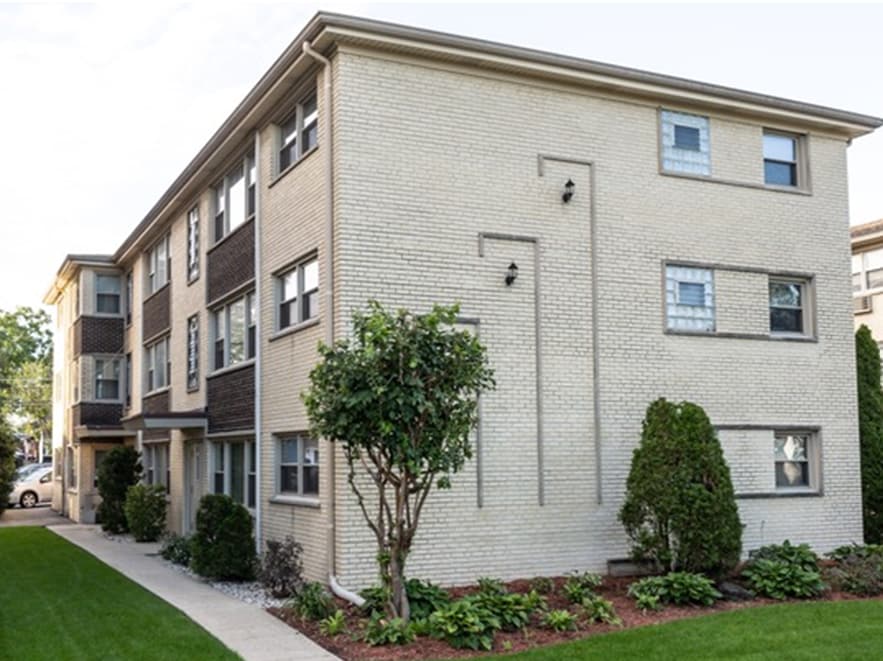 1517 Ashland Ave Unit 1, Des Plaines, IL 60016 Apartments in Des